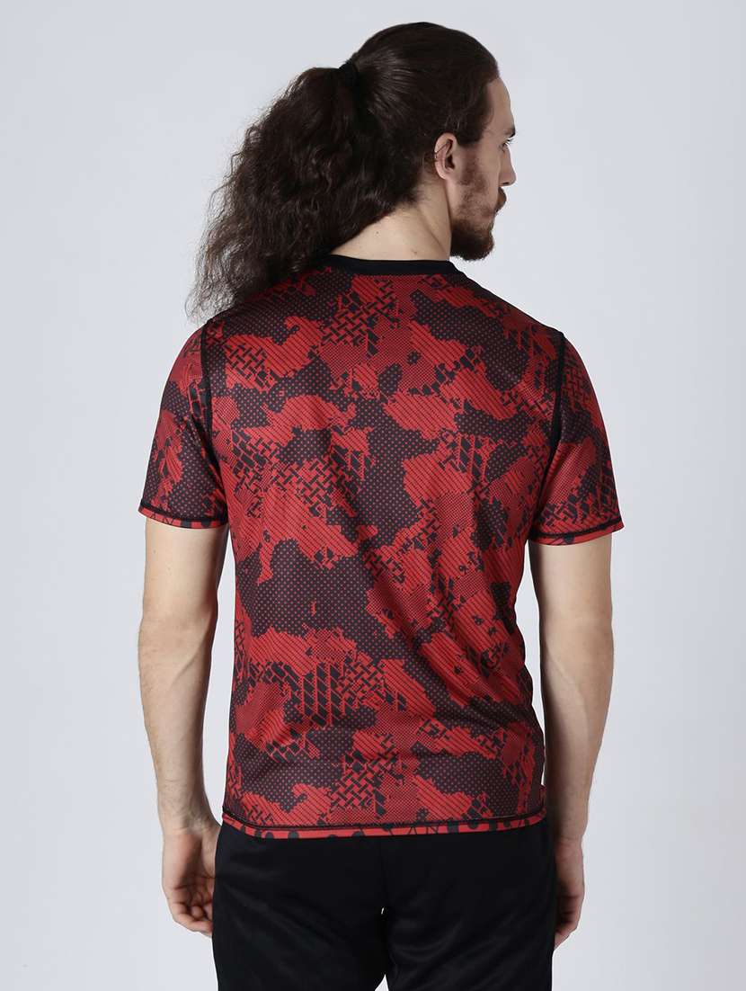 red printed t-shirt - 16499633 - Standard Image - 3