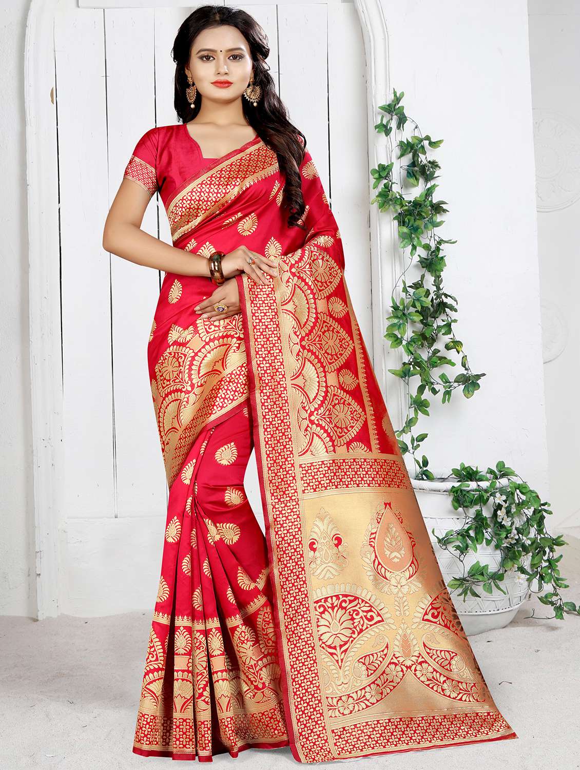 zari motifs banarasi saree with blouse - 16501265 -  Zoom Image - 0