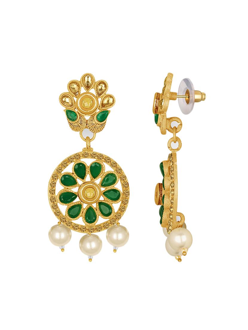 green metal necklace earring and maang tikka set - 16515828 - Standard Image - 3