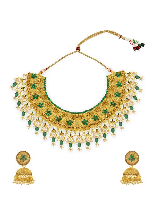 green metal necklaces and earring - 16515829 -  Standard Image - 0