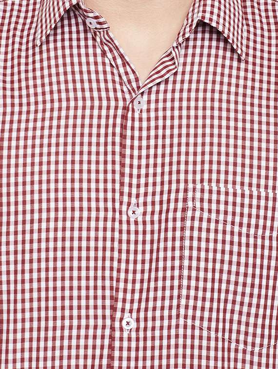 red checkered formal shirt - 16552860 -  Standard Image - 3