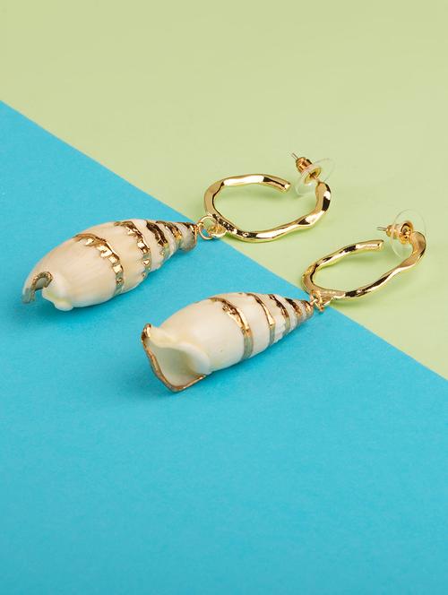 gold metal drop earring - 16597060 - Standard Image - 0