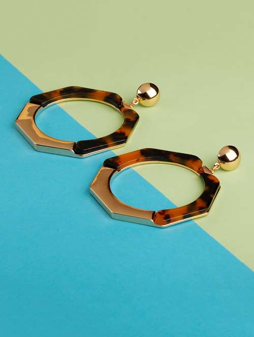 gold metal drop earring - 16597061 - Standard Image - 0