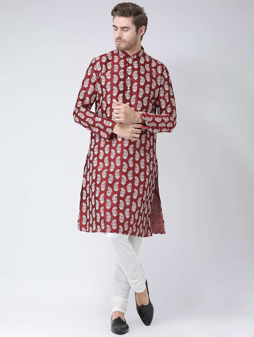 red paisley printed kurta pyjama set - 16604953 - Zoom Image - 0
