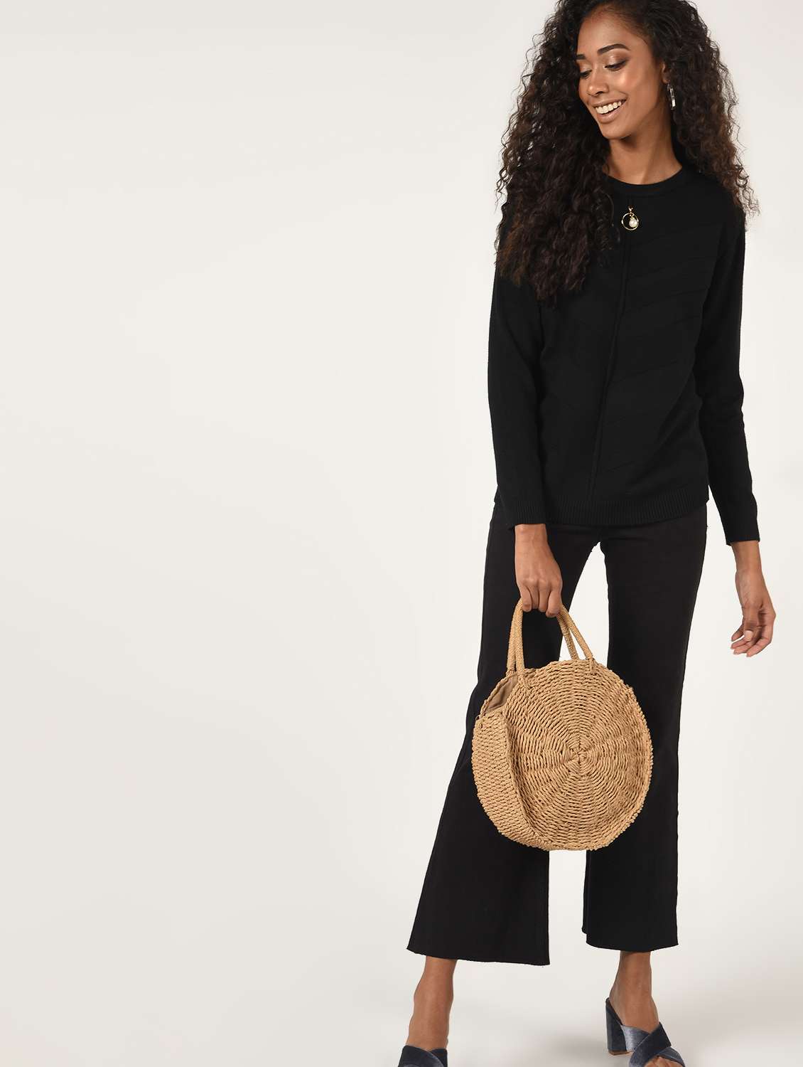 crew neck long sleeved wool blend pullover