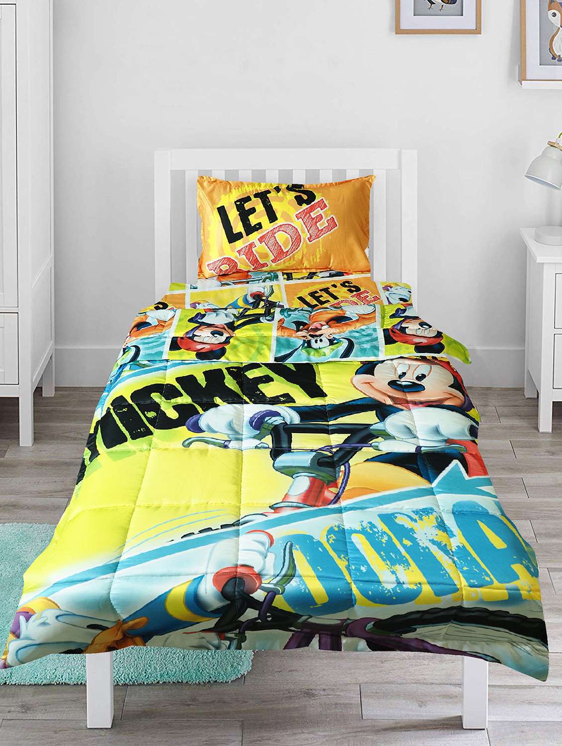  mickey mouse lets ride comforter