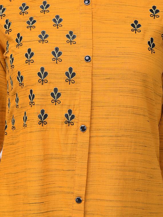 embroidered straight kurta - 16700124 - Standard Image - 3
