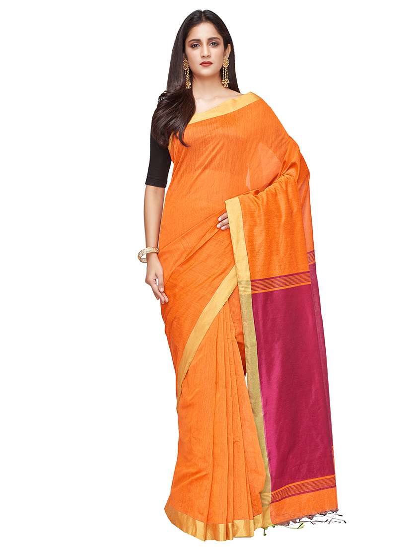 contrast handloom saree with blouse