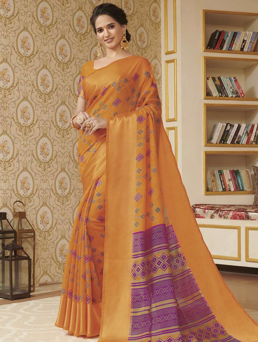 geometrical printed saree with blouse