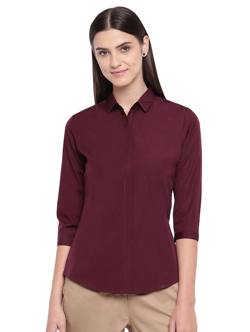 curved hem solid shirt - 16739126 - Standard Image - 0