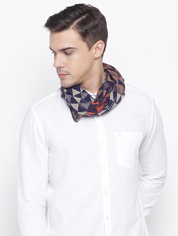 navy blue geometric printed muffler - 16744004 - Zoom Image - 0