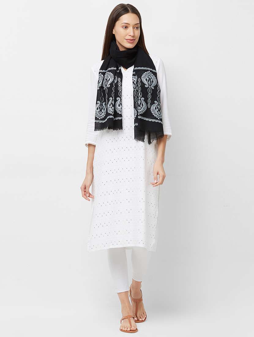 women's embroidered shawl - 16744194 - Standard Image - 3