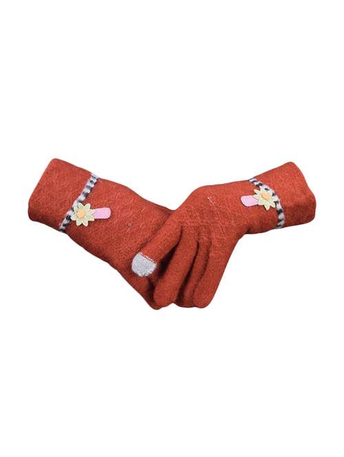 orange wool glove - 16751373 -  Standard Image - 0