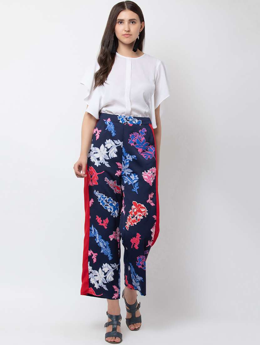 floral printed pleated wide leg pants - 16764401 -  Standard Image - 3