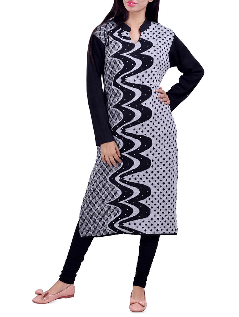 printed woolen kurta - 16764978 - Zoom Image - 0