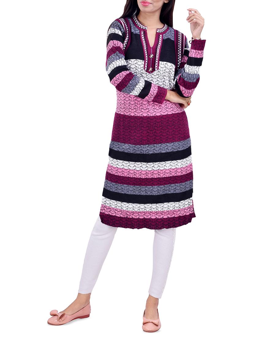printed woolen kurta - 16764980 - Zoom Image - 0