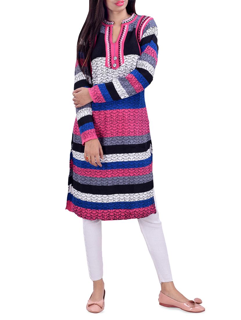 printed woolen kurta - 16764981 -  Zoom Image - 0