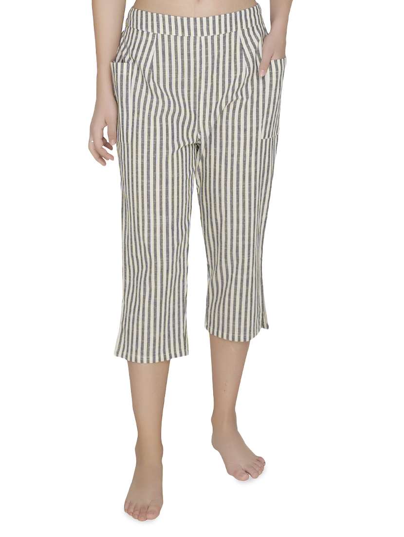 striped capris