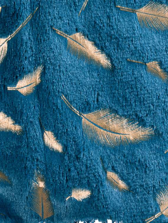 light blue fur shawl - 16785035 - Standard Image - 3