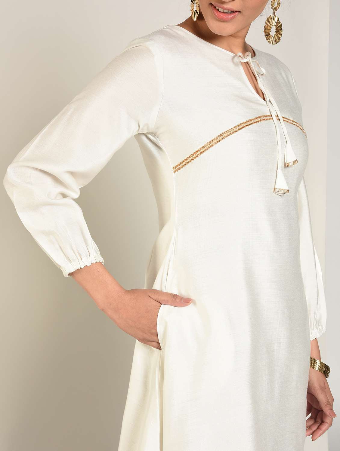 solid a-line kurta - 16797521 -  Standard Image - 3