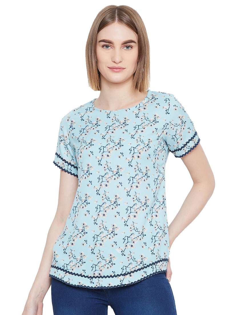 lace detail floral top