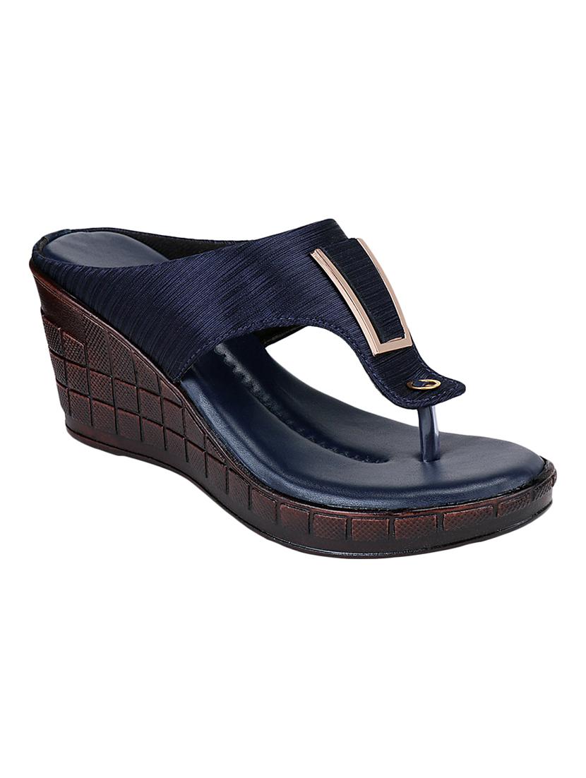 blue toe separator wedges - 16833555 -  Zoom Image - 0