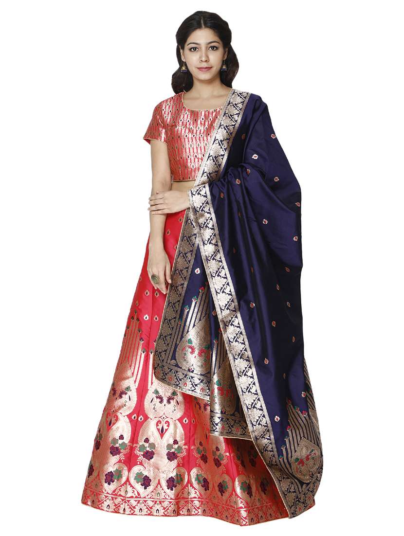 self design semi-stitched panelled lehenga