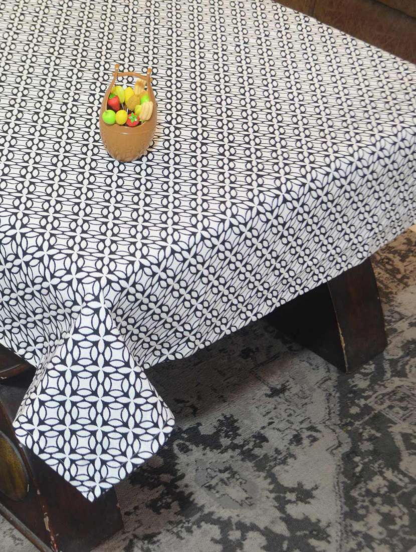 r home printed 4 seater table cover - 16848174 -  Zoom Image - 0