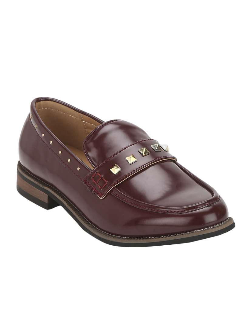 maroon leatherette slipons