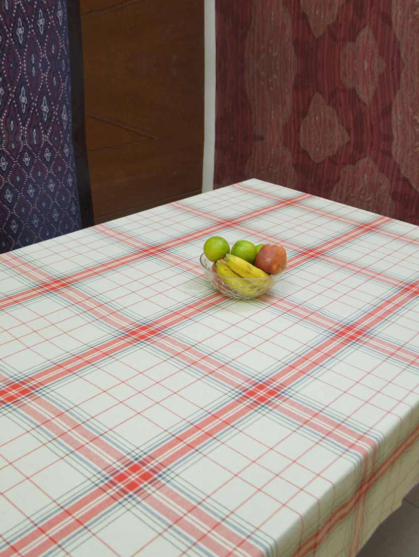 woven plaid check table cover - 16866563 - Standard Image - 3