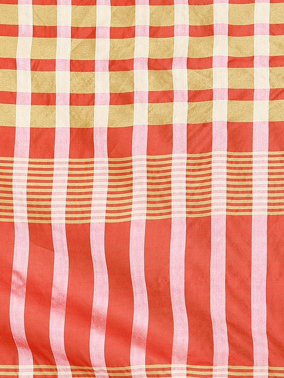 checkered woven saree with blouse - 16893300 - Standard Image - 3