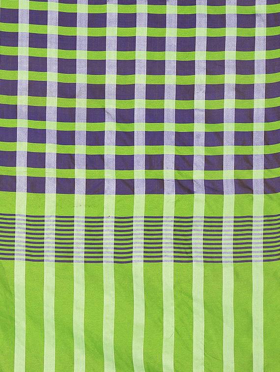 checkered woven saree with blouse - 16893303 - Standard Image - 3