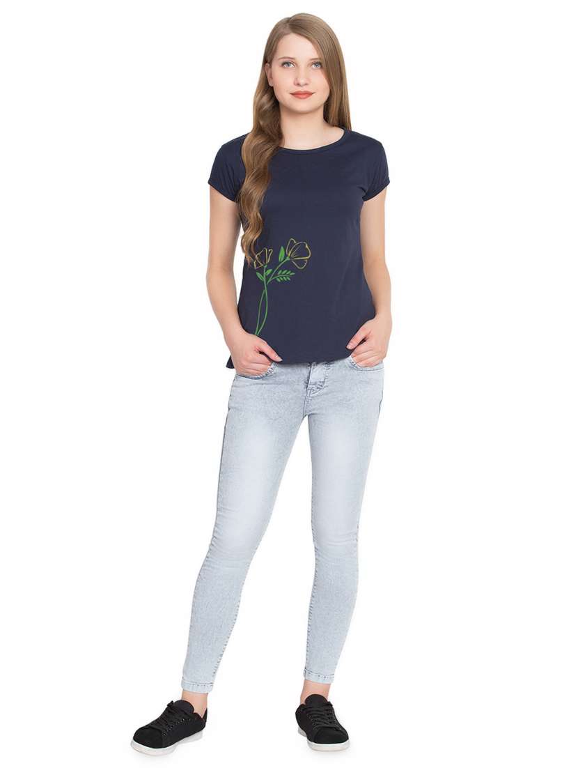 round neck printed tee - 16894022 - Standard Image - 3