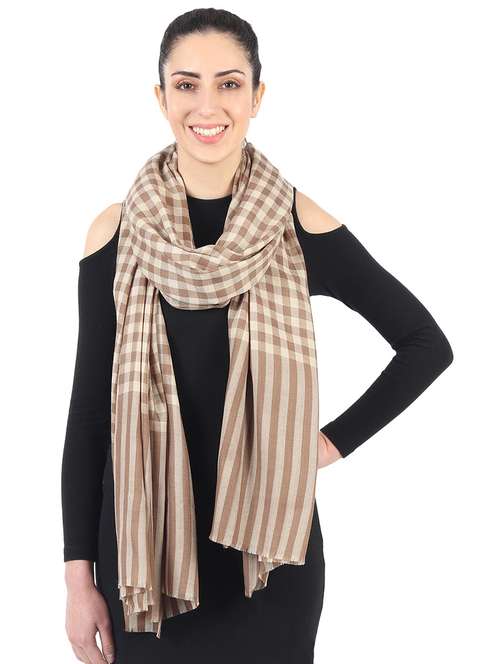 women's checks print stole - 16910921 - Standard Image - 0