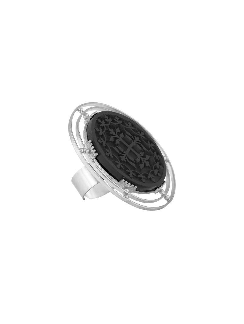 black silver finger ring