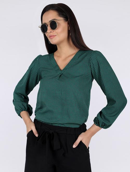 v-neck houndstooth top  - 16922548 -  Standard Image - 0