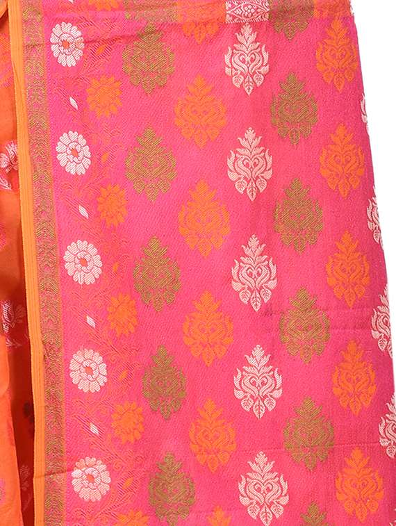 self design banarasi saree with blouse - 16925359 - Standard Image - 3