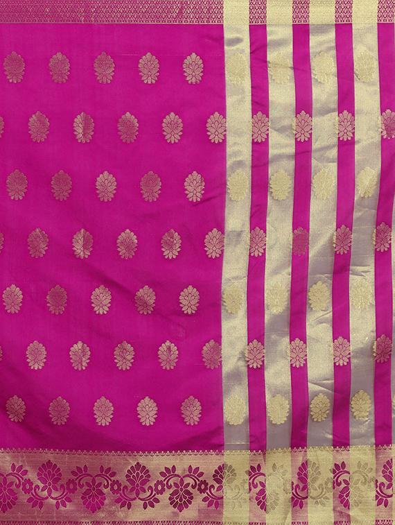floral banarasi saree with blouse - 16926890 - Standard Image - 3
