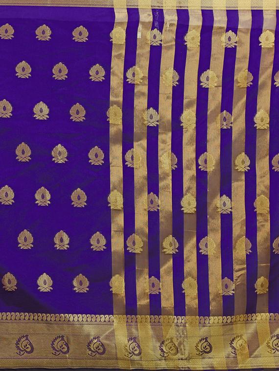 floral banarasi saree with blouse - 16926897 - Standard Image - 3