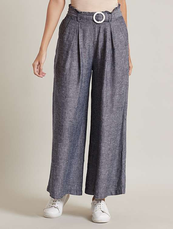 buckle enhanced flared trouser 