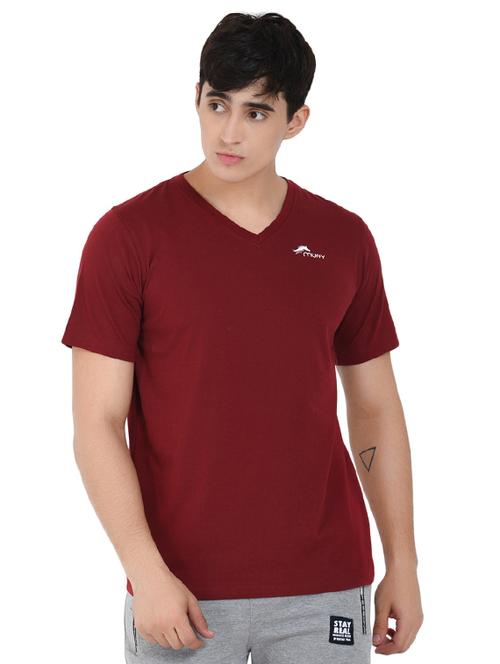 red solid t-shirt - 16933519 - Standard Image - 0