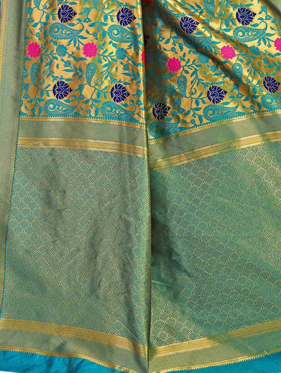 floral banarasi saree with blouse - 16939130 - Standard Image - 3