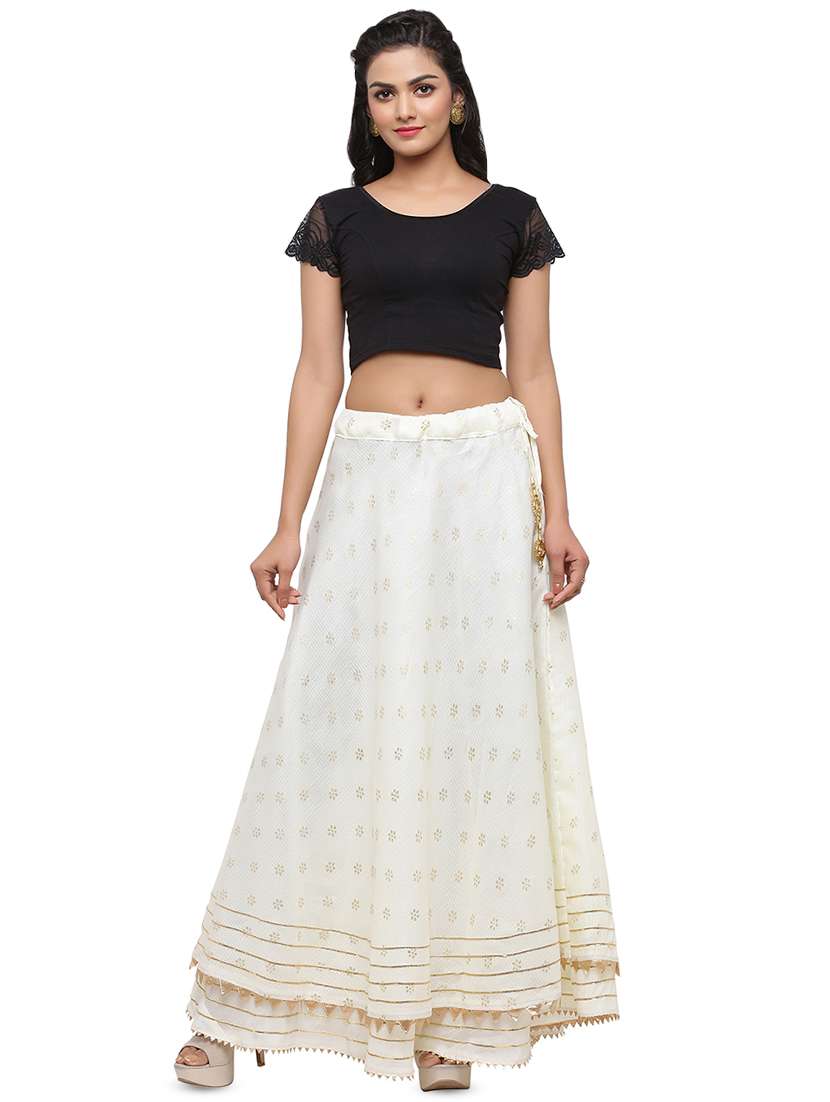 white cotton flared skirt - 16944569 -  Standard Image - 3