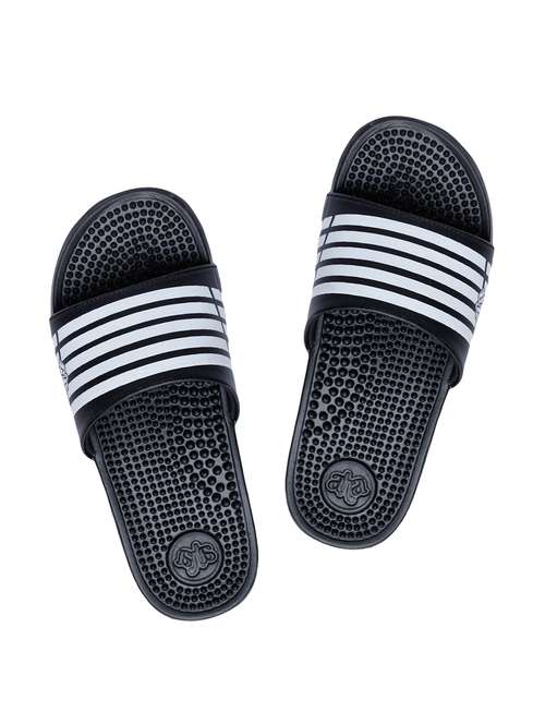 sparx sandal under 400