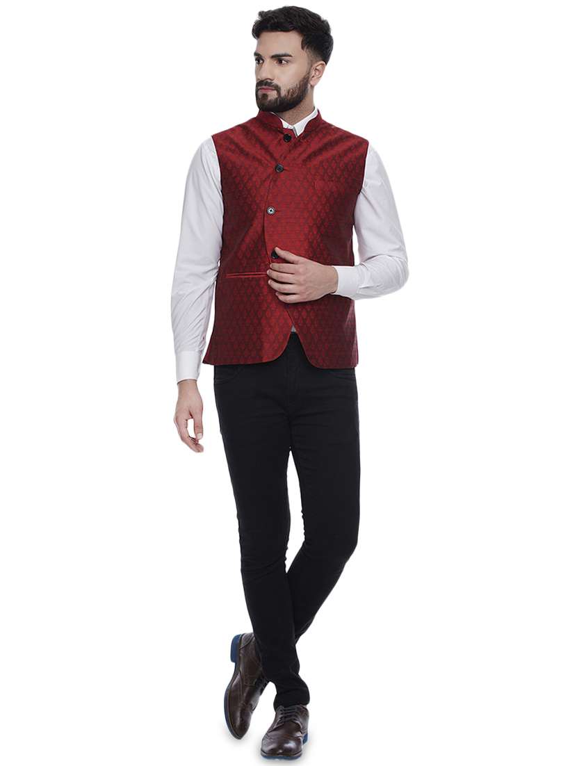 red jacquard silk blend nehru jacket - 16973811 -  Standard Image - 3