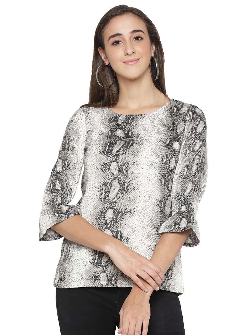 women's straight round neck top