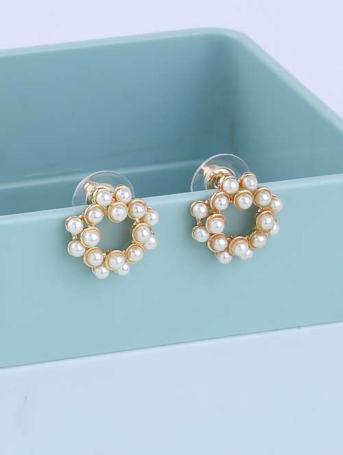 gold metal studs earring - 16995672 - Standard Image - 0