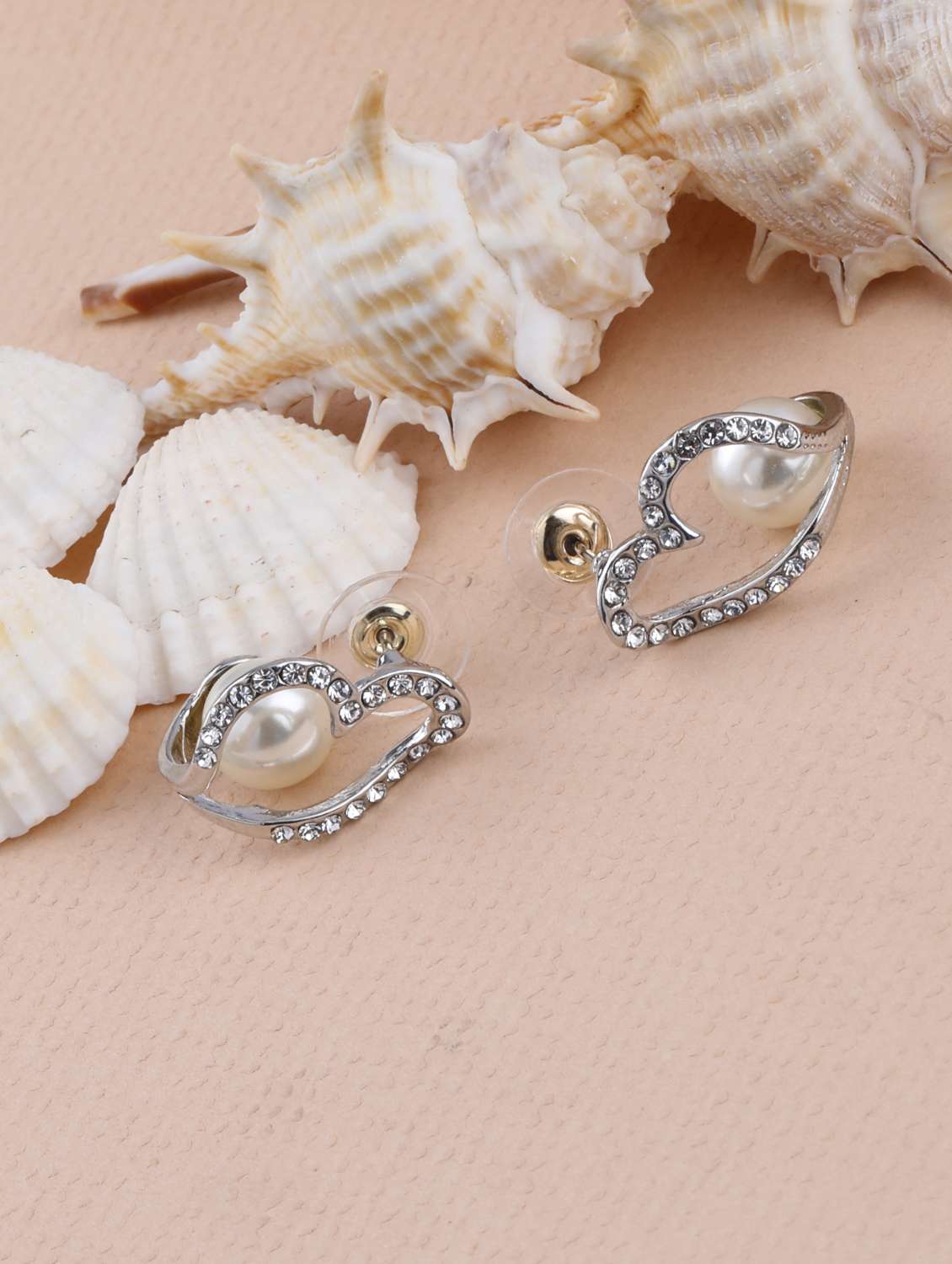 silver metal studs earring - 16996170 - Zoom Image - 0