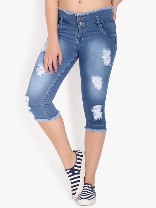 frayed waist distressed capri - 17001339 - Standard Image - 0