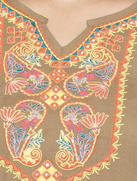 yoke embroidered straight kurta - 17014856 - Standard Image - 3